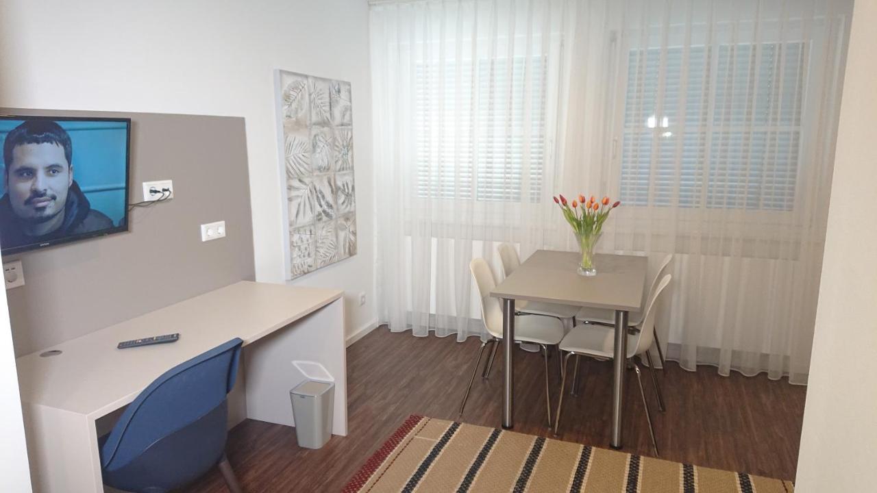Apart-House Nuernberg Aparthotel Εξωτερικό φωτογραφία